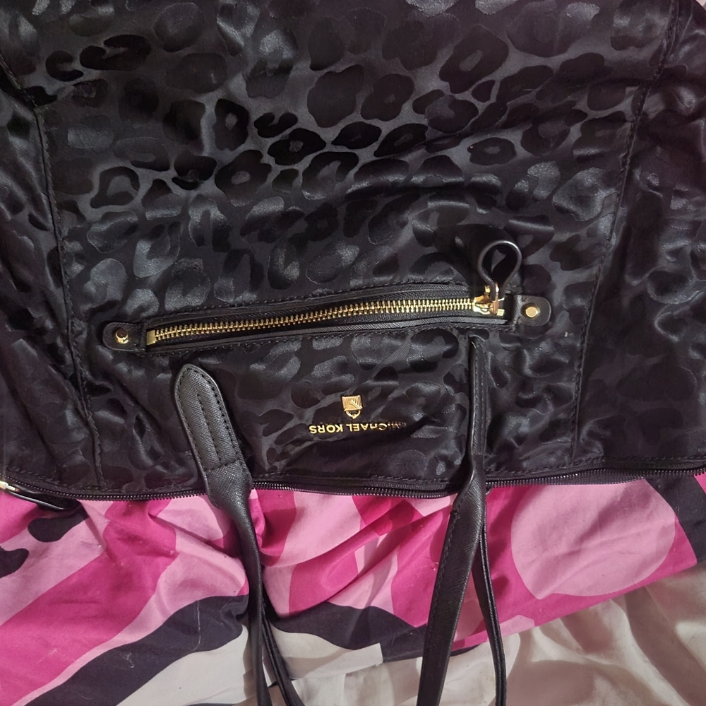 MICHAEL KORS BAG!!! BRAND NEW!